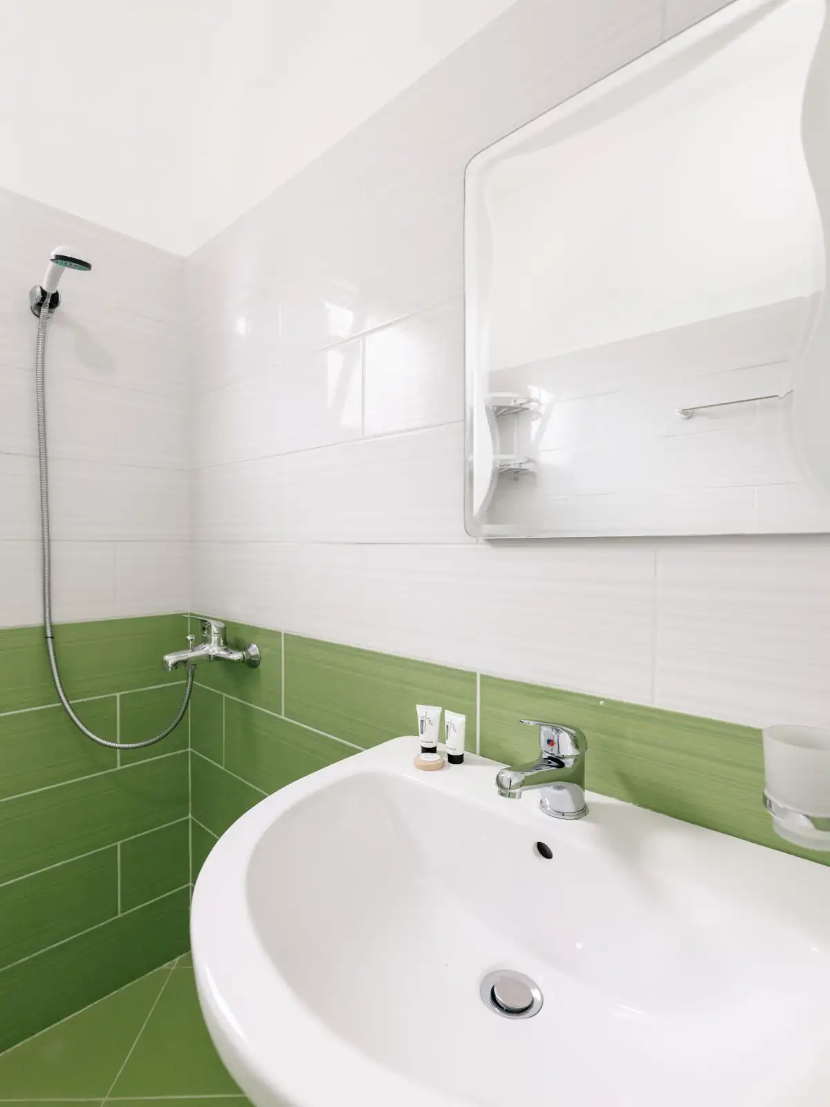 img_id_674848.58.13 AM (1).webp